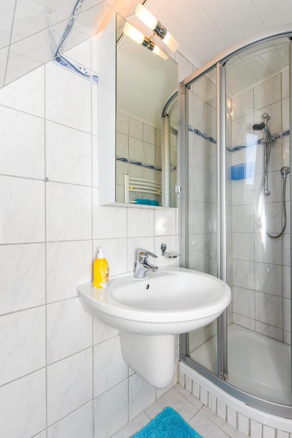 נויהרלינגרזיל Ferienwohnungen Im Haus Waterkant מראה חיצוני תמונה